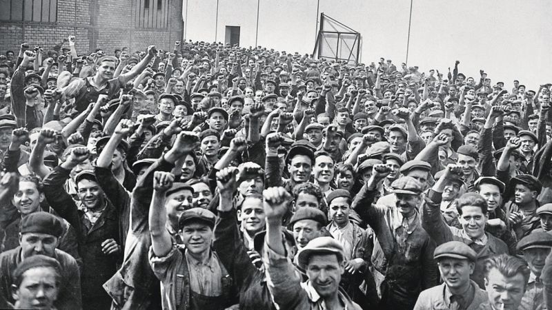 Fichier:Manif front populaire.jpg